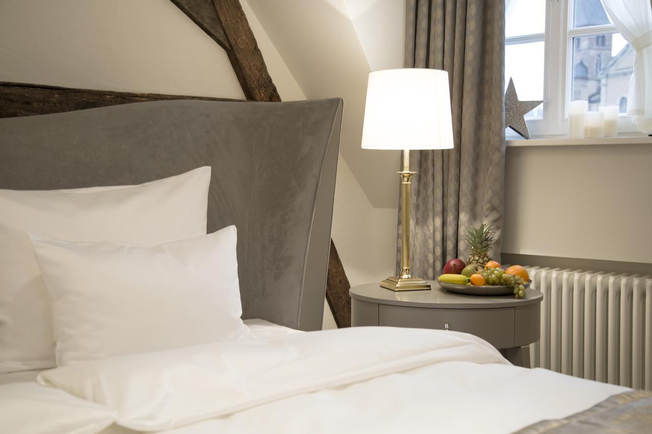 Junior Suite,609232380:JPEG