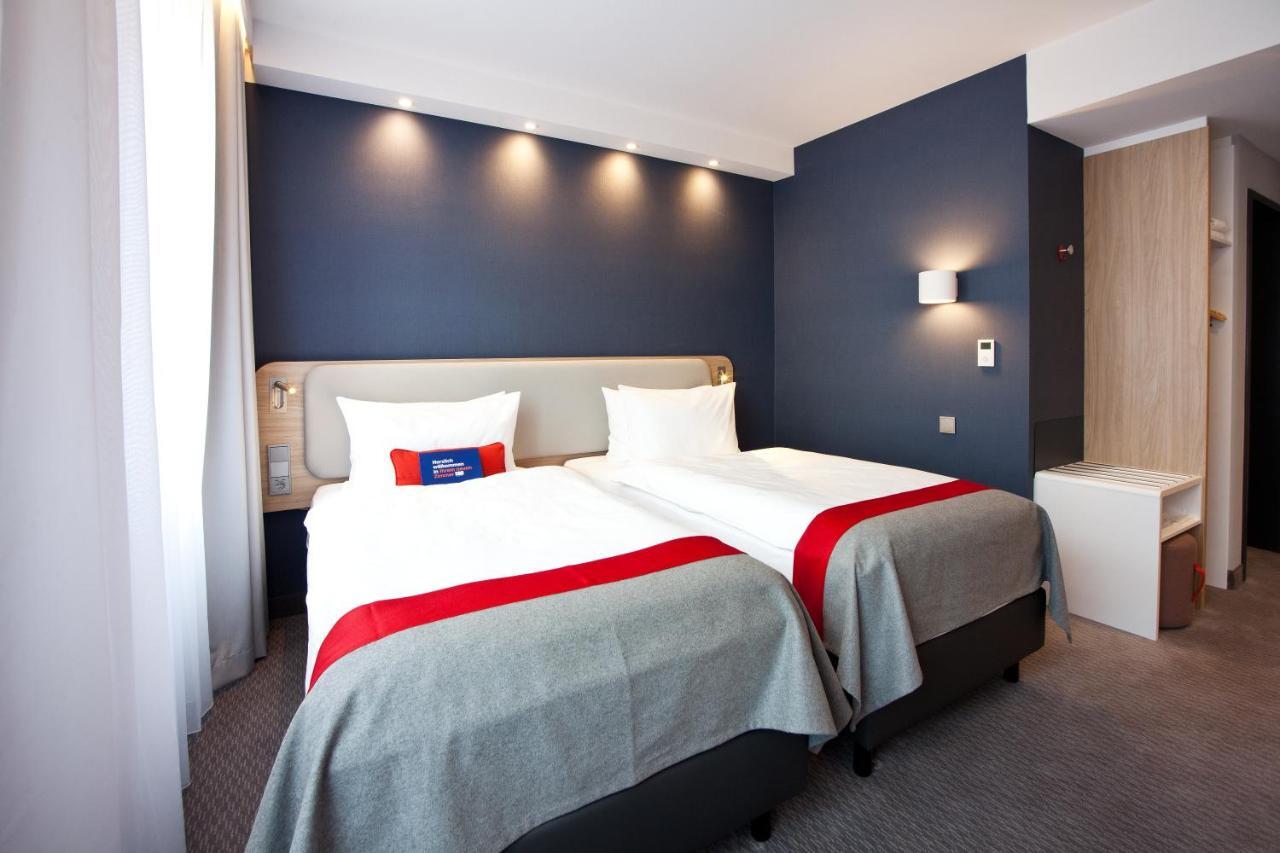 Standard Zimmer mit 2 Einzelbetten