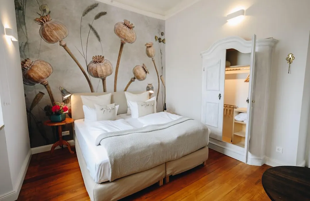 Boutiquehotel Kloster Pfalzel-1