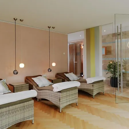 Hotel Villa Hügel-2